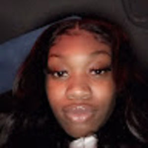 Meet your Posher, Briana